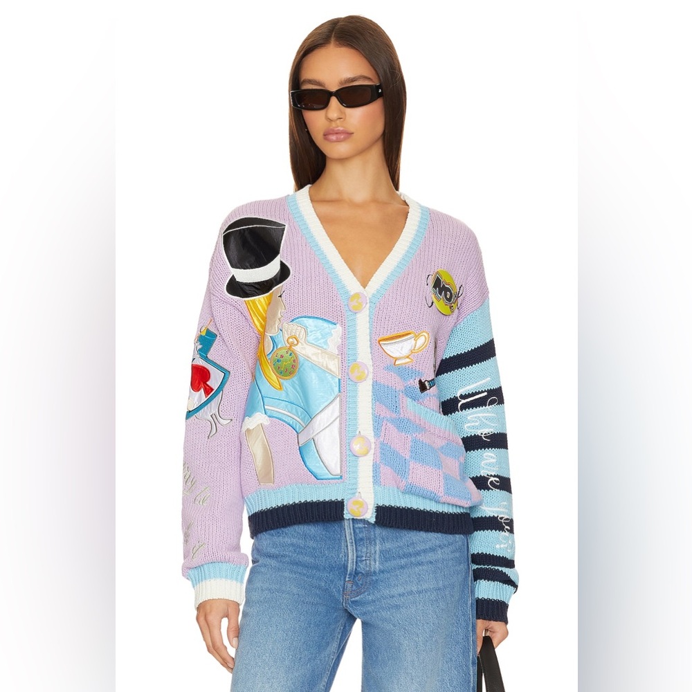No! Jeans Alice in Wonderland Cardigan in Light Purple